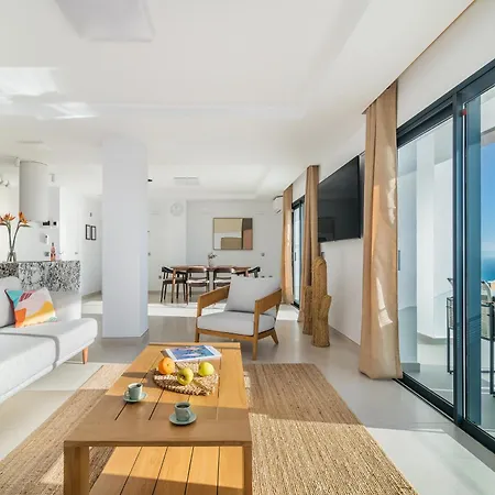 Presidential 350m2 Bellavista On One Level,private Spa&heated Pool Apartament