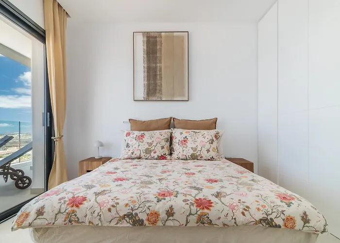 Presidential 350m2 Bellavista On One Level,private Spa&heated Pool