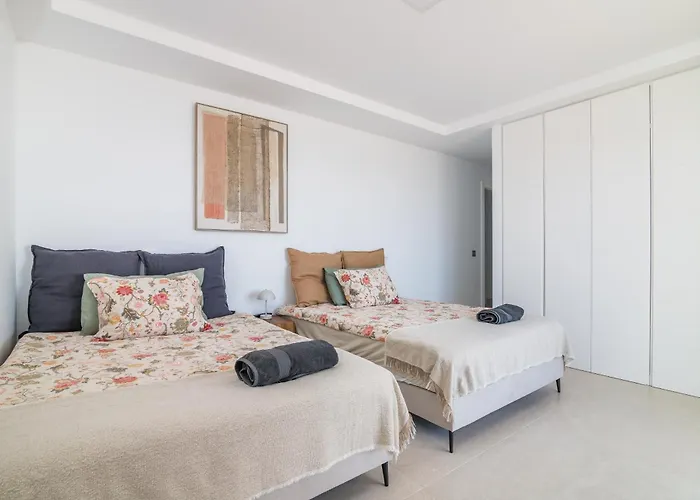 Presidential 350m2 Bellavista On One Level,private Spa&heated Pool Costa Adeje (Tenerife)