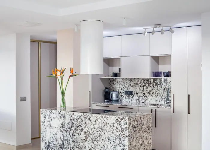 Presidential 350m2 Bellavista On One Level,private Spa&heated Pool *