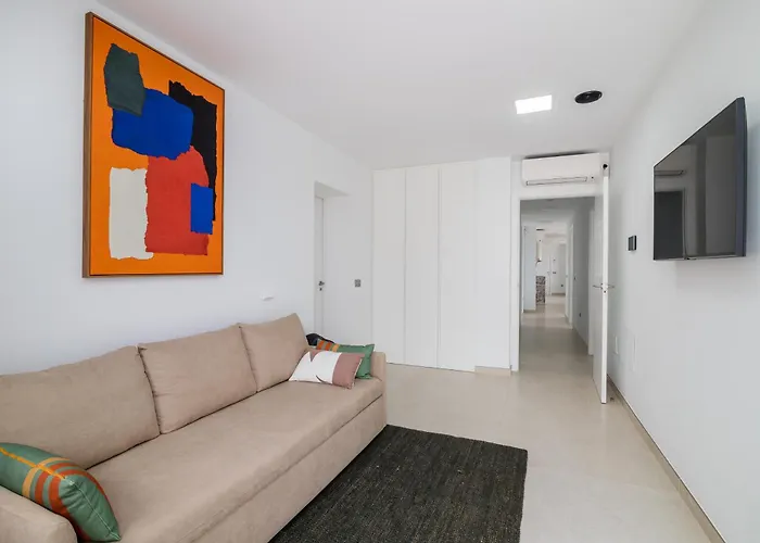 Presidential 350m2 Bellavista On One Level,private Spa&heated Pool Apartment